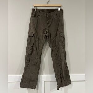 KÜHL Brown Cargo Pants Women’s Size 12 Reg Outdoor Hiking Utility Roll Tab